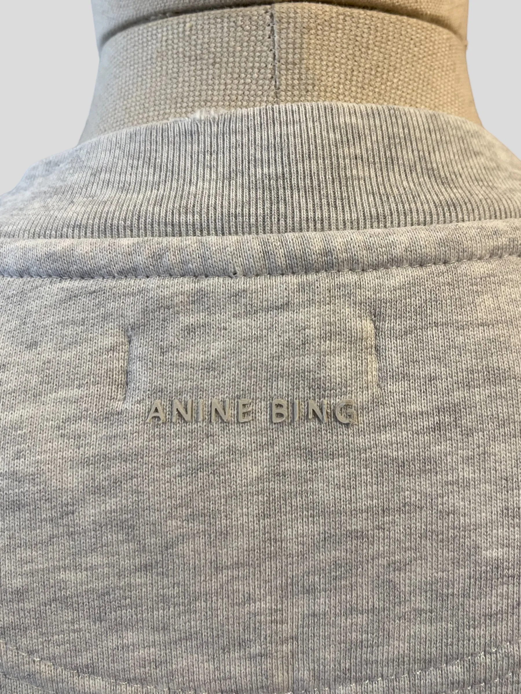 Anine Bing Size Medium Grey Jumper