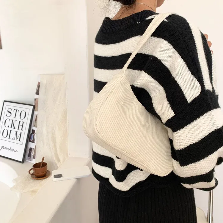 Autumn and Winter New Portable Small Square Bag Plush One-Shoulder Fashion Retro Corduroy Underarm Baguette Bag Handbag