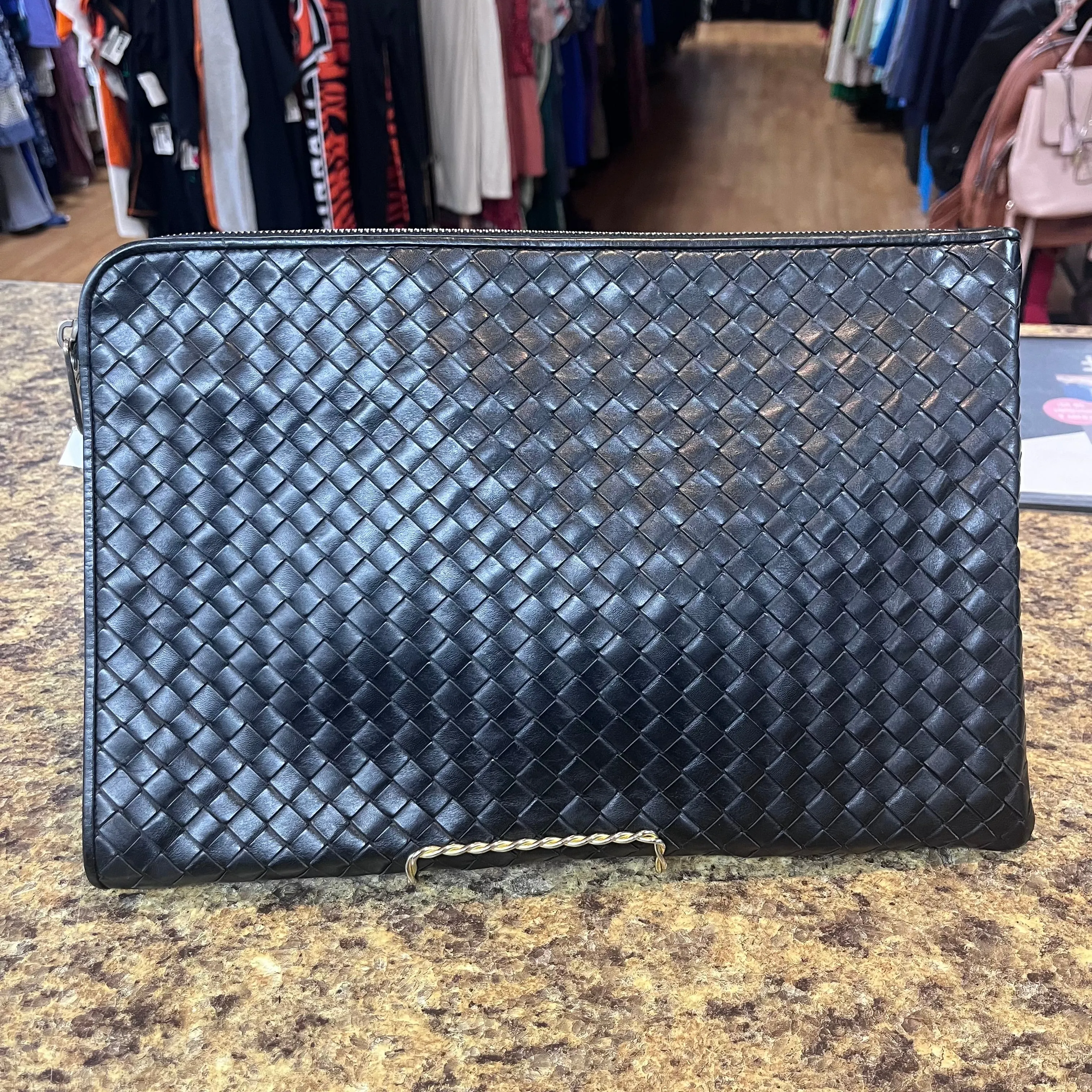 Clutch Luxury Designer By Bottega Veneta, Size: Medium