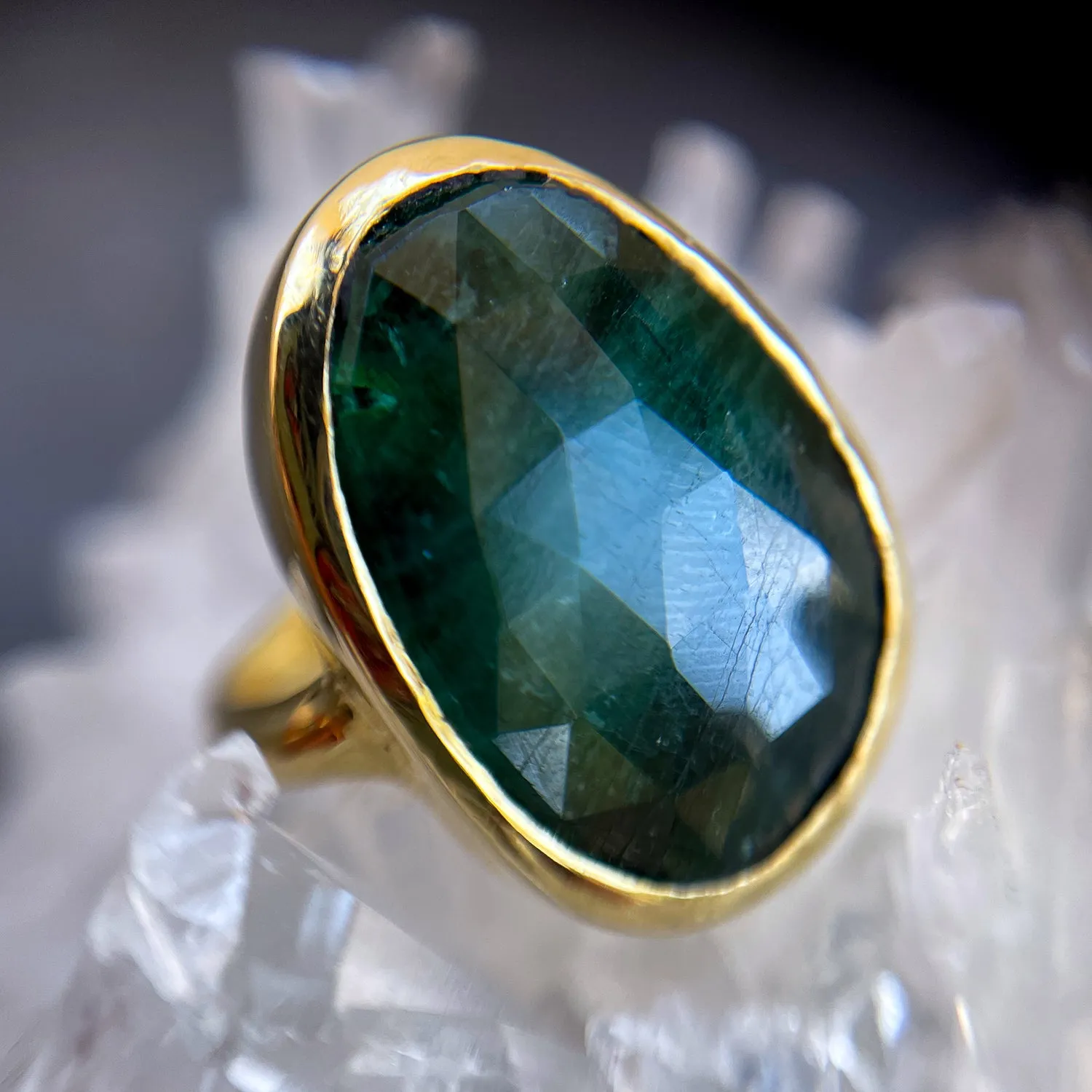 Crown Emerald Slice Ring