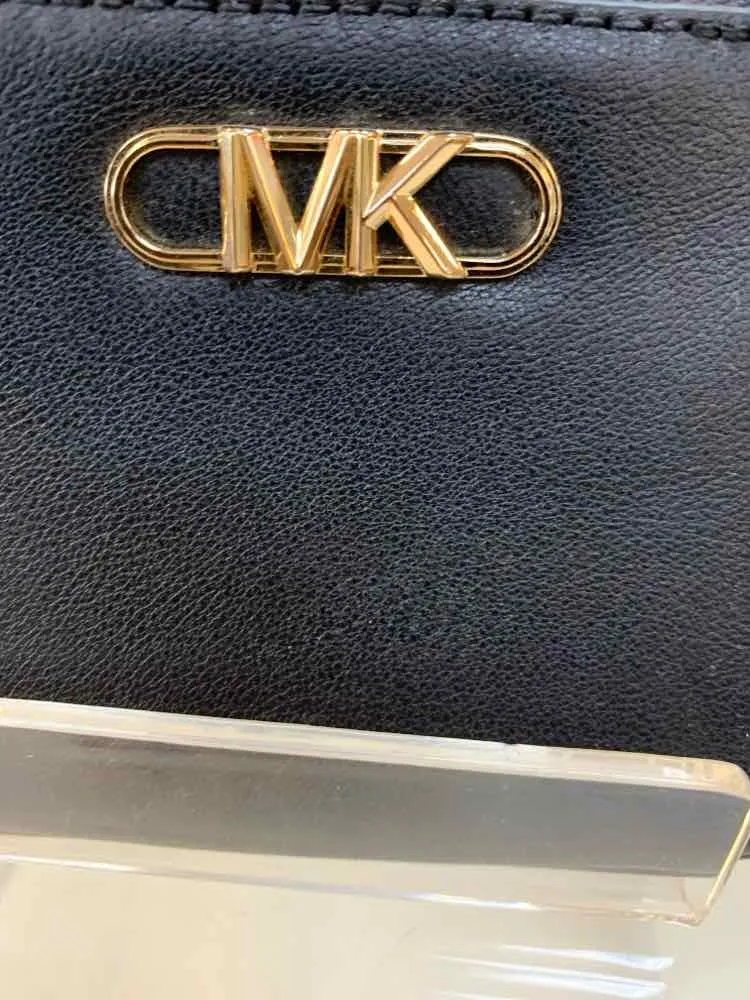 NWT MICHAEL KORS Designer Handbags Black Purse