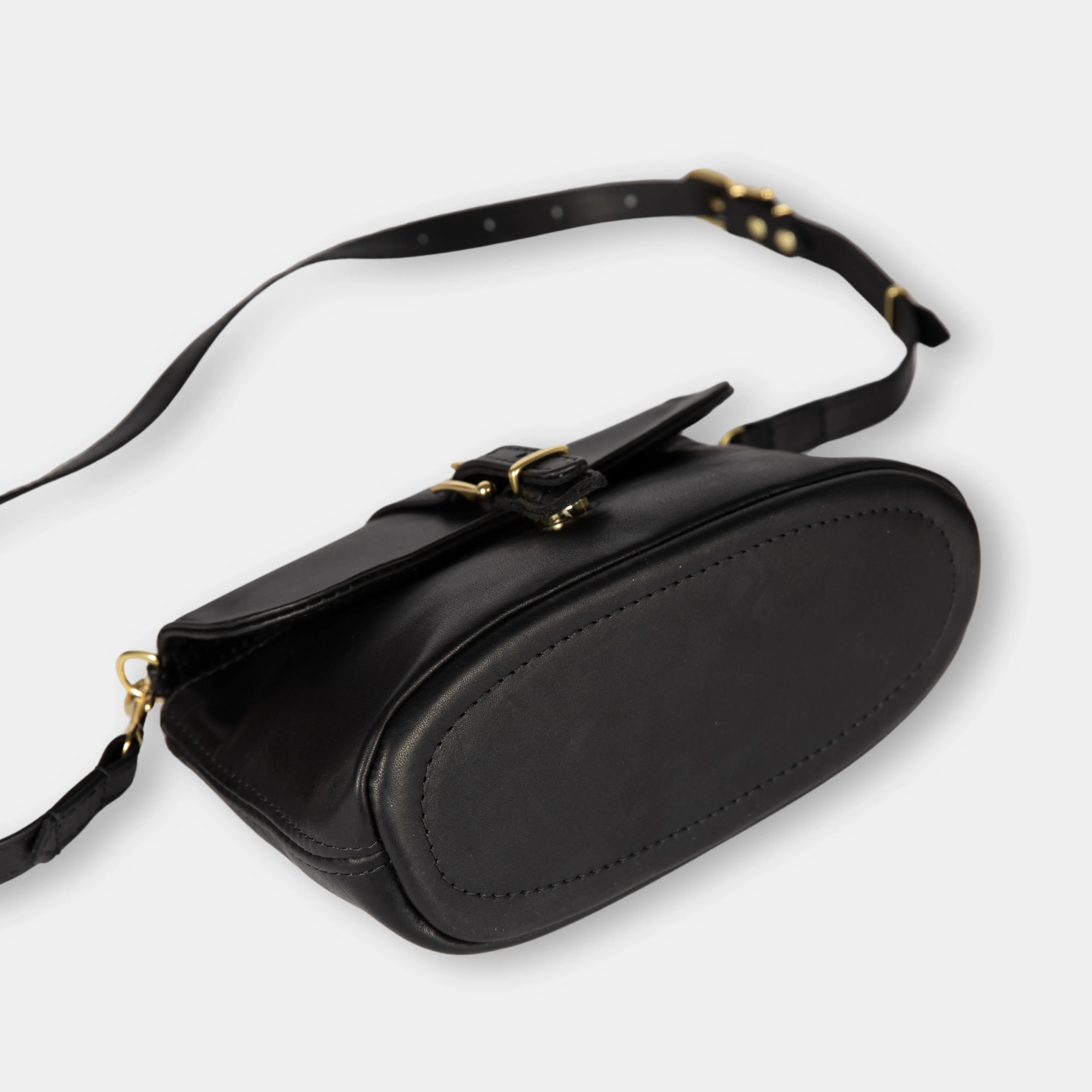 The Arlo Crossbody